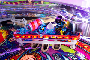Cirqus Voltaire Ringmaster Edition